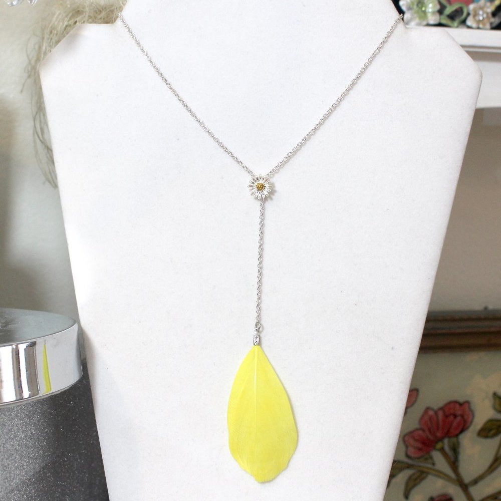 Gerber Daisy Bohemian Yellow Feather Lariat Neckla